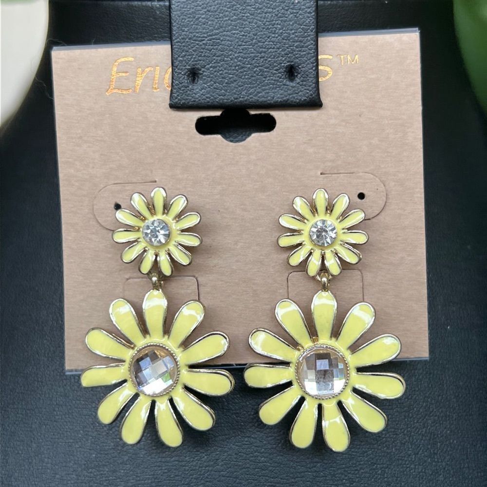 Erica Lyons Fashion Earrings 16ea 3 For 25 16$